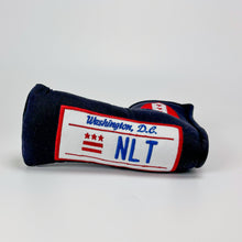 Load image into Gallery viewer, Duck &amp; Cover Waxed Canvas Blade Putter Cover
